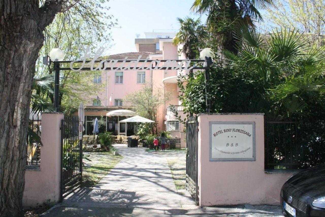 Hotel Roxy Floridiana Rimini Exterior foto
